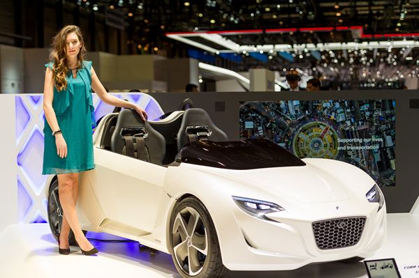 La 88ème édition du salon de l'automobile de Genève au travers de ses hôtesses