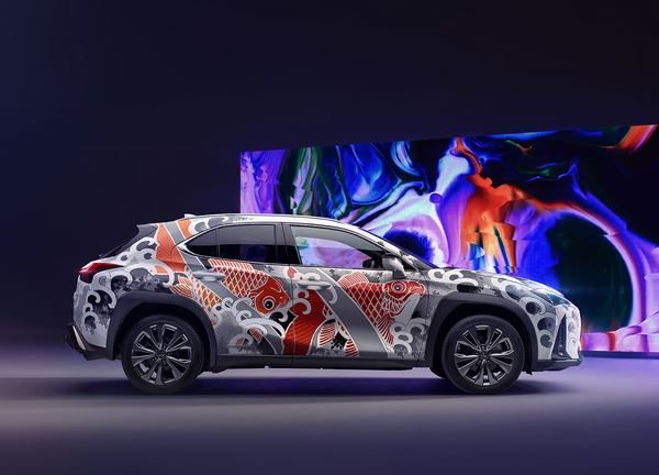 Un Lexus UX tatoué en hommage au savoir-faire traditionnel Japonais