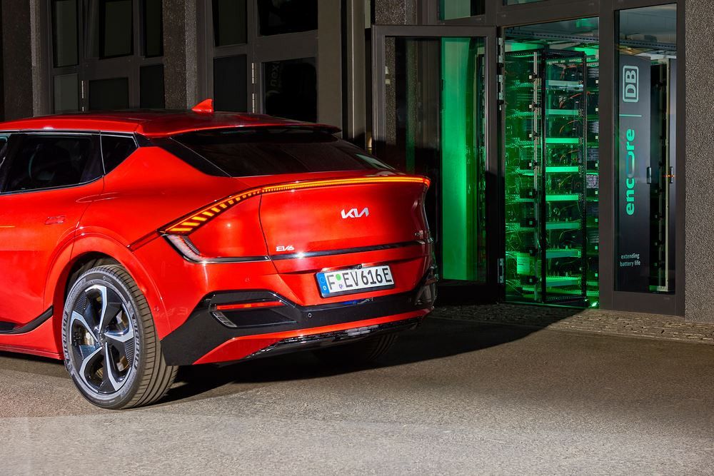 Des batteries usagées de véhicules électriques réutilisées pour le stockage d'énergie
