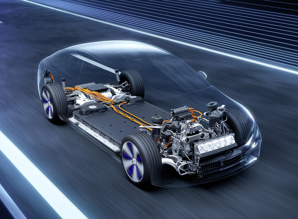 La batterie lithium-ion de 108,4 kWh de la Mercedes EQS bénéficie d'une garantie de 10 ans