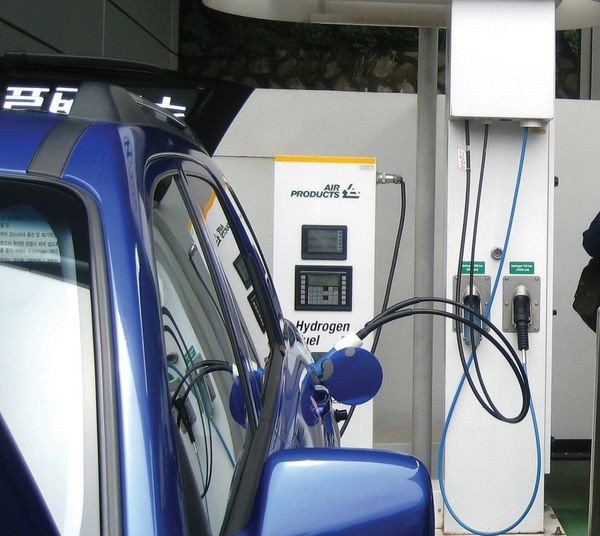 Première apparition du prototype Kia Sportage FCEV à pile à combustible au Mondial
