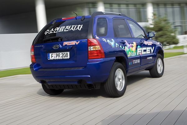 Première apparition du prototype Kia Sportage FCEV à pile à combustible au Mondial