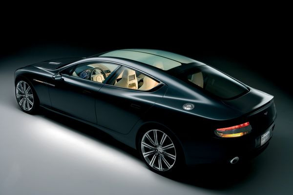 Redécouvrez le Concept Aston Martin Rapide