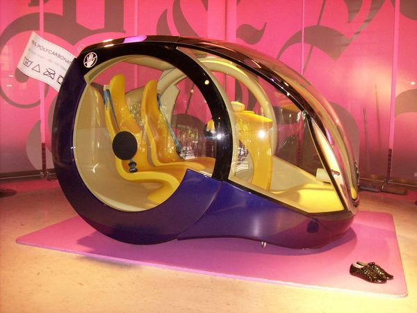 Peugeot invite les visiteurs du Peugeot Avenue Paris à imaginer la mobilité du futur