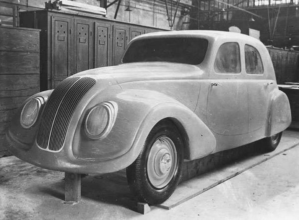 Peugeot expose ses modèles interdits