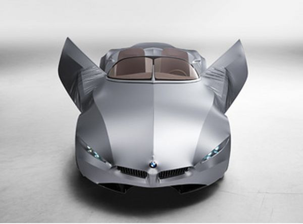 Le concept-car BMW Gina primé lors du 24ème Festival Automobile International