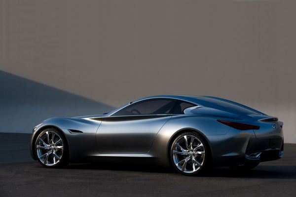 Infiniti présente le concept Essence