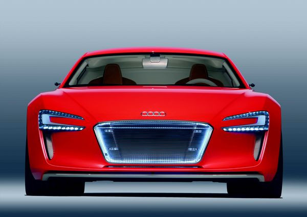 Audi présente une voiture de sport haute performance électrique