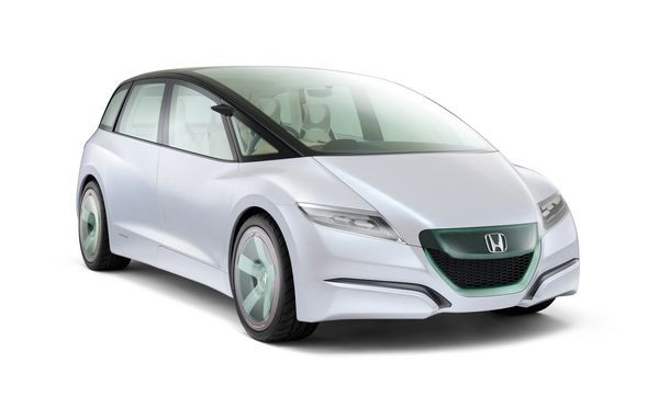Retour sur le concept de monospace hybride Honda Skydeck