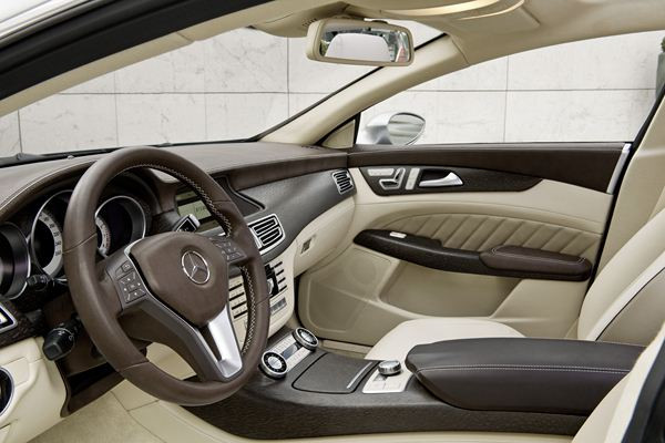 Mercedes présente le Concept Shooting Break à Pékin