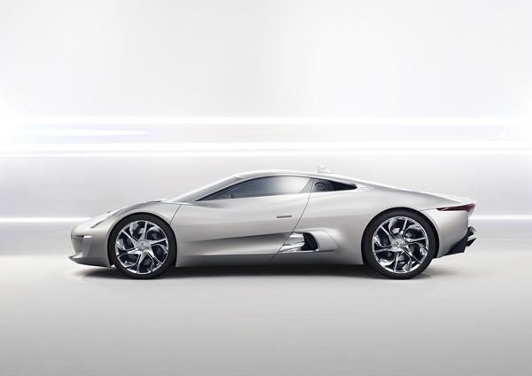 Jaguar célèbre ses 75 ans avec le concept Jaguar C-X75