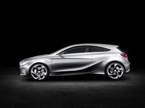 Première mondiale à Shanghai pour le concept Mercedes Classe A