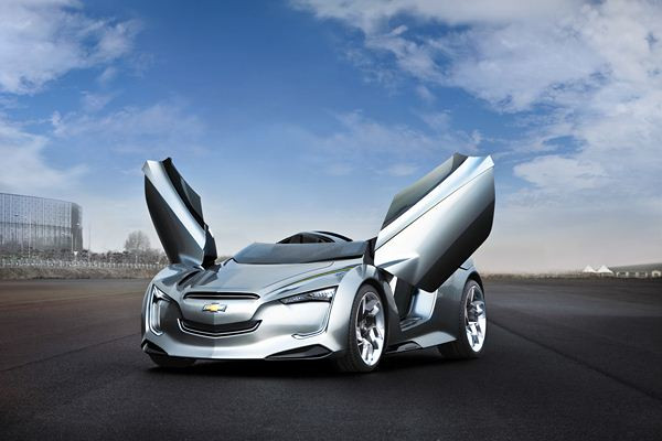 Un concept de roadster futuriste Chevrolet Miray à Francfort