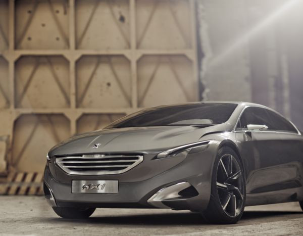 Gros plan sur le concept-car HX1 de Peugeot