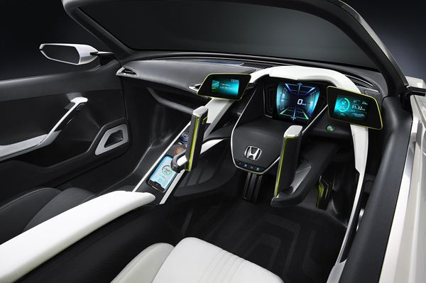 Honda présente le concept de roadster électrique EV-STER au salon de Tokyo