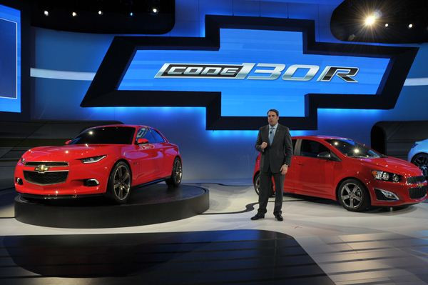 Chevrolet présente le concept de coupé Code 130R à Détroit