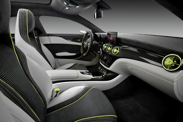 Le coupé à quatre portes Mercedes Concept Style Coupé affiche un style avant-gardiste