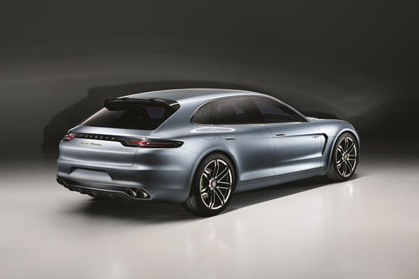 Porsche dévoile le concept de Panamera Sport Turismo hybride plug-in