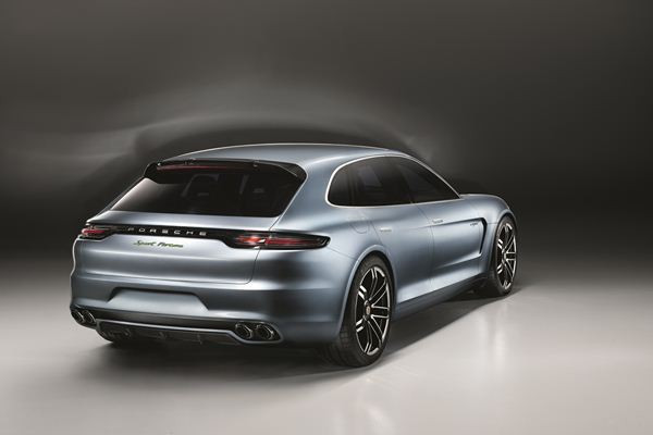 Porsche dévoile le concept de Panamera Sport Turismo hybride plug-in