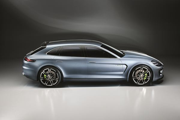 Porsche dévoile le concept de Panamera Sport Turismo hybride plug-in