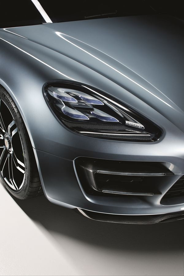 Porsche dévoile le concept de Panamera Sport Turismo hybride plug-in