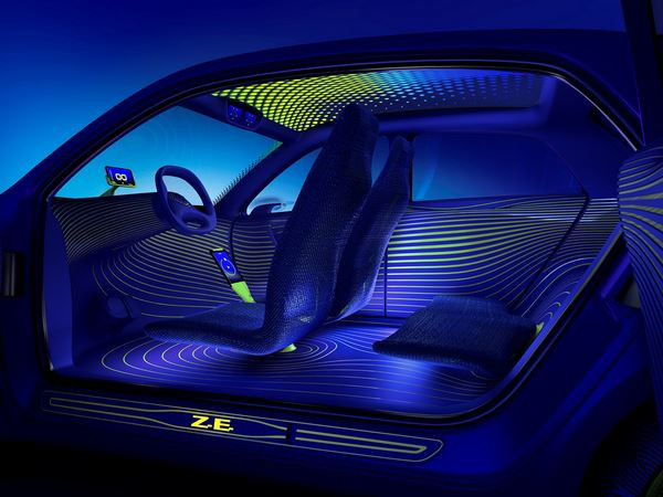 Renault présente le concept-car de petite citadine électrique Twin’Z