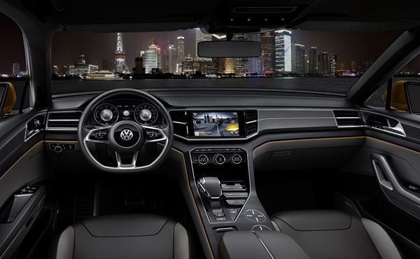 Le concept Volkswagen CrossBlue Coupé dévoilé en première mondiale à Shanghai