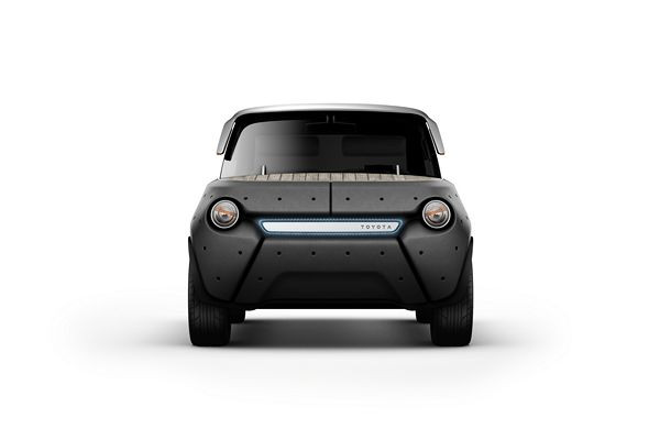 Un concept Toyota Me.We visionnaire d’une automobile verte, légère et abordable