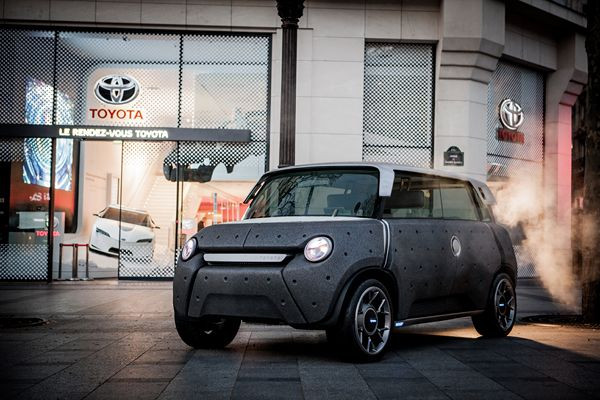 Un concept Toyota Me.We visionnaire d’une automobile verte, légère et abordable