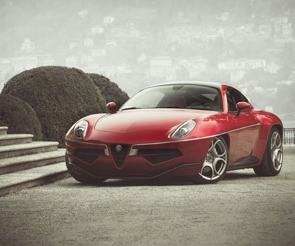 Le concept Alfa Romeo Disco Volant by Touring rappelle l'Alfa Romeo 1900 C52