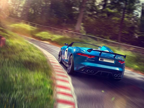 Un projet unique Jaguar Project 7 de roadster monoplace tout aluminium