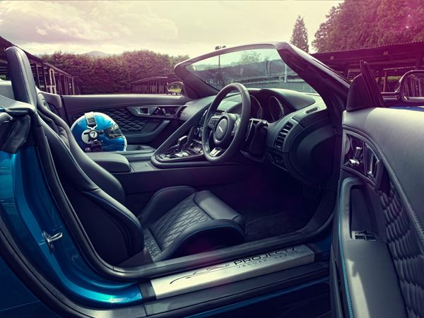 Un projet unique Jaguar Project 7 de roadster monoplace tout aluminium