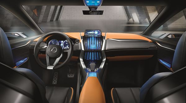 Un concept de crossover Lexus LF-NX aux lignes distinctives puissamment sculptées
