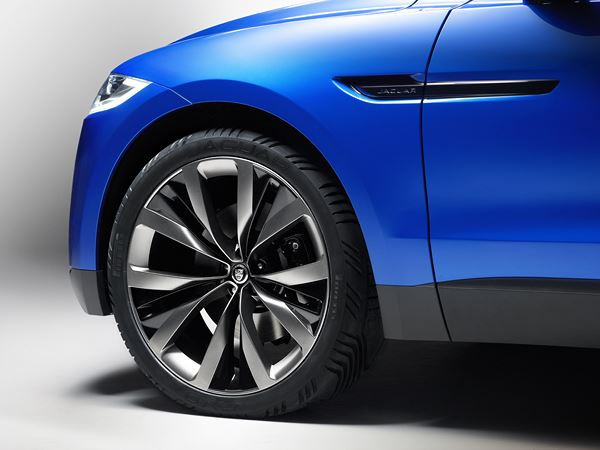 Un concept de « Sports Crossover » Jaguar dévoilé à Francfort