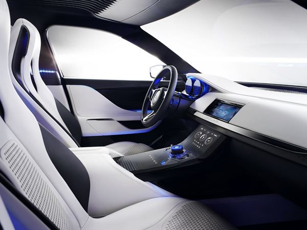 Un concept de « Sports Crossover » Jaguar dévoilé à Francfort