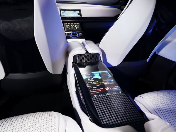 Un concept de « Sports Crossover » Jaguar dévoilé à Francfort