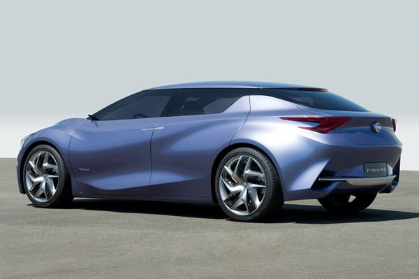 Le concept-car Nissan Friend-Me bouscule les conventions du design de la berline
