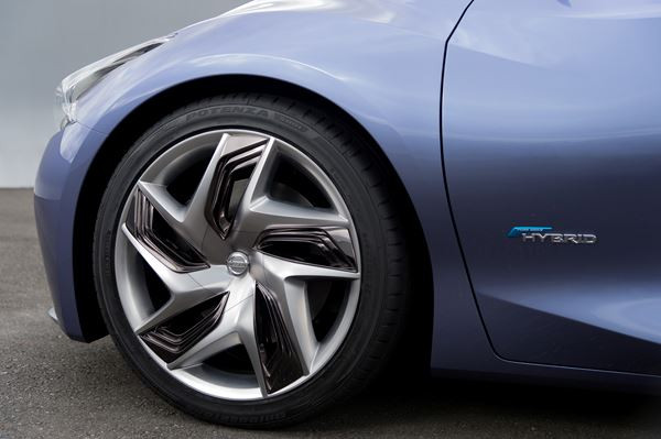Le concept-car Nissan Friend-Me bouscule les conventions du design de la berline