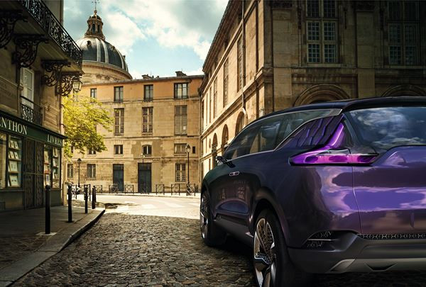 Un concept-car Renault Initiale Paris qui préfigure le successeur de l’Espace