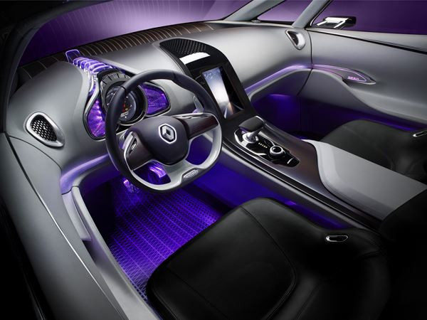 Un concept-car Renault Initiale Paris qui préfigure le successeur de l’Espace