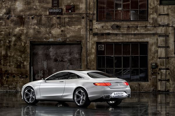 Le Concept Classe S Coupé donne un aperçu du prochain grand coupé Mercedes-Benz