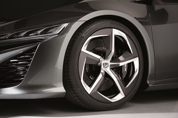Le concept NSX Concept II montre l’évolution stylistique de la supersportive Honda