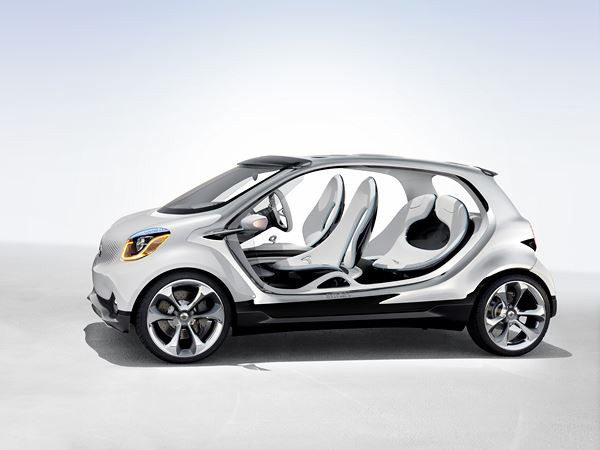 Le concept smart fourjoy incarne la joie de rouler en ville en toute liberté à quatre