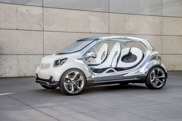 Le concept smart fourjoy incarne la joie de rouler en ville en toute liberté à quatre