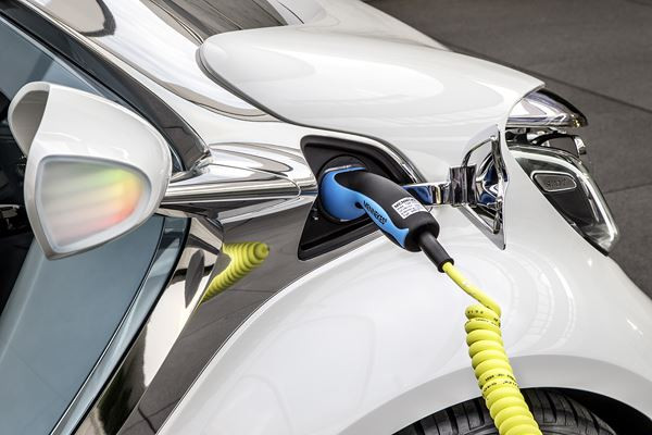 Le concept smart fourjoy incarne la joie de rouler en ville en toute liberté à quatre