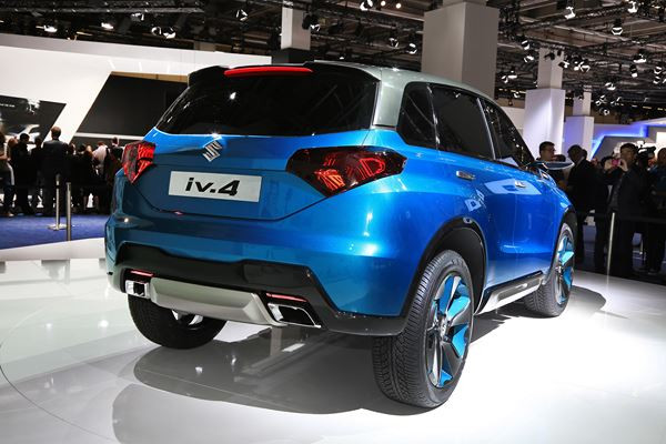 Le concept « iV-4 » préfigure le prochain SUV urbain 4 roues motrices Suzuki