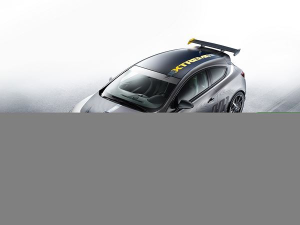 L'Opel Astra OPC Extrem s'offre plus de 300 ch