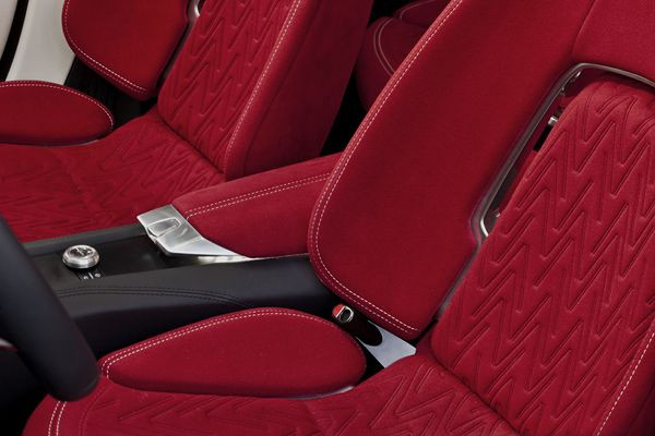 Le concept Hazumi donne un avant-goût de la future citadine Mazda
