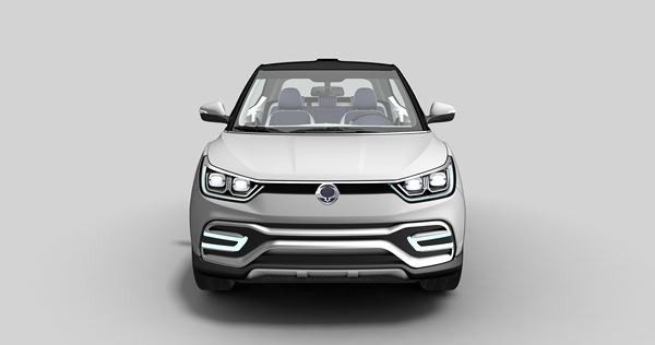 Le concept-car SsangYong XIV-Air adopte un toit type « T-top »