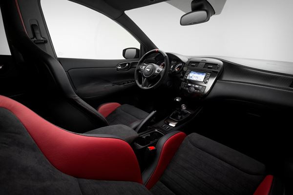 Le Nissan Pulsar Nismo Concept annonce un possible dérivé sportif de la Pulsar